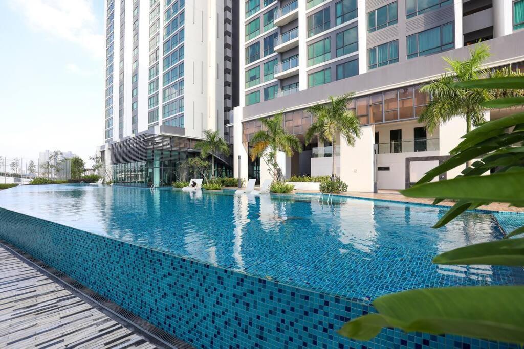 Elegant Homes 9Pax 5Bed Sunway Pyramid-Lagoon 2 Car Park Petaling Jaya Eksteriør bilde