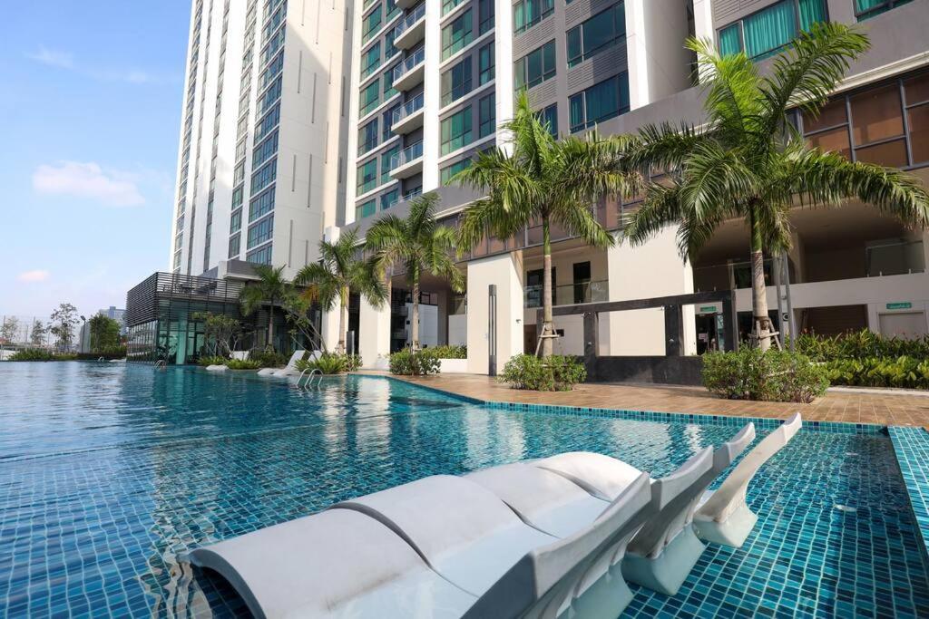 Elegant Homes 9Pax 5Bed Sunway Pyramid-Lagoon 2 Car Park Petaling Jaya Eksteriør bilde